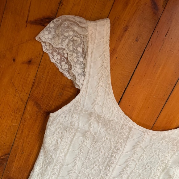 Ultra Pink Lace Layered Dress with Cap Sleeve - Picture 4 of 8